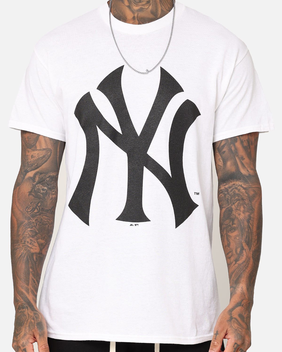 Majestic Athletic New York Yankees Prism Logo T-Shirt Vintage White