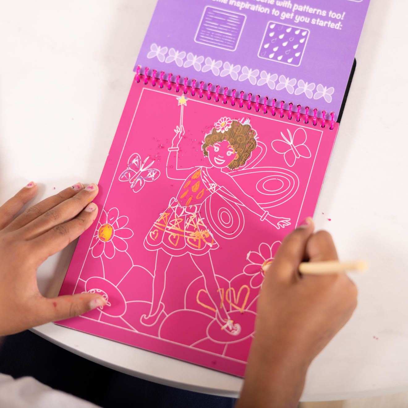 On the Go Scratch Art Color Reveal Pad - Fairy Tales