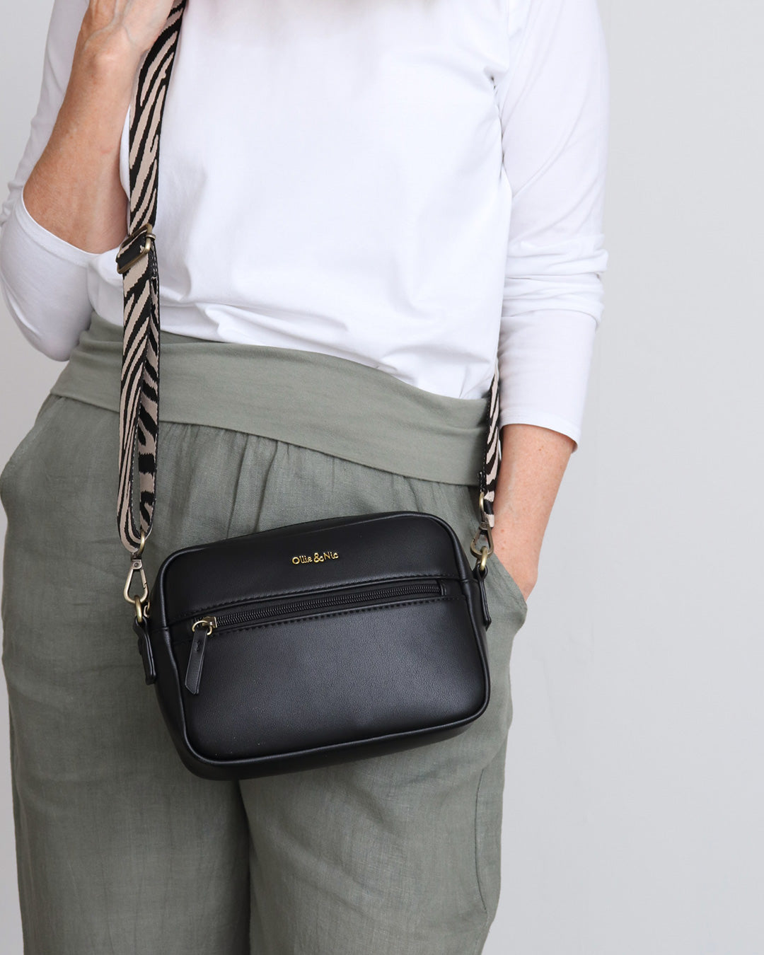 Gigi Crossbody - Black