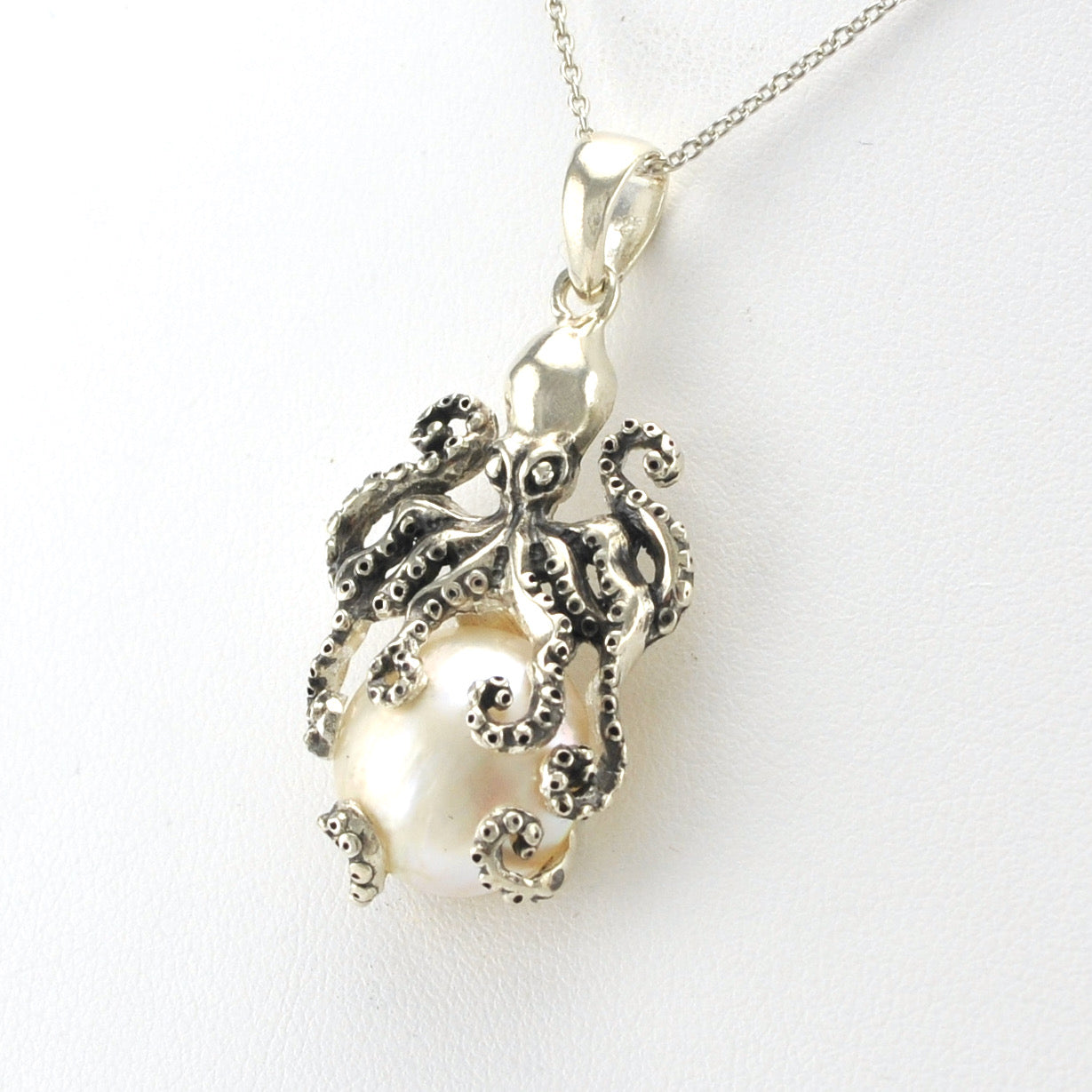 Sterling Silver Mabé Pearl Polished Octopus Necklace