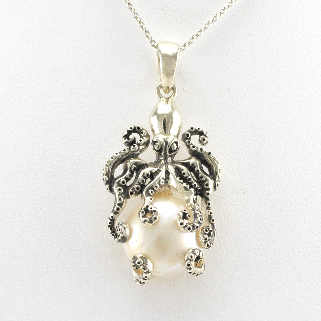 Sterling Silver Mabé Pearl Polished Octopus Necklace